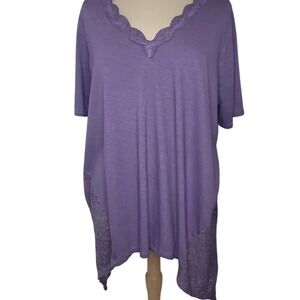 Roaman's Purple V-Neck‎ Sharkbite Hem Top